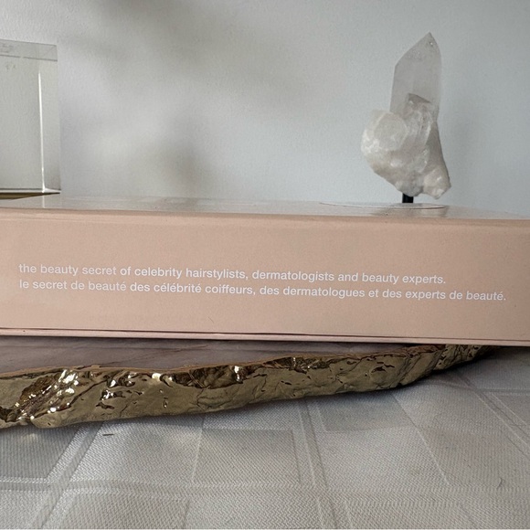 New Slip Queen-sized Silk Pillowcase in Caramel - Picture 5 of 8